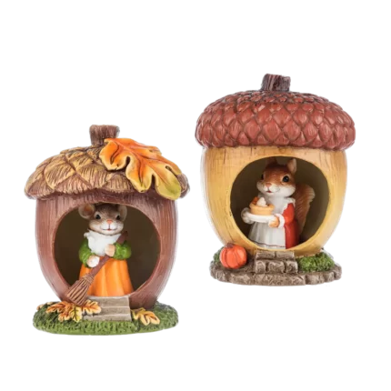 Panoramic Acorn Figurines (assorted)