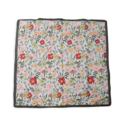 Outdoor blanket 5 x 5 ft - Primrose Patch
