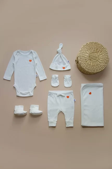 Organic Pima Cotton Baby Basket Kit - White With Heart