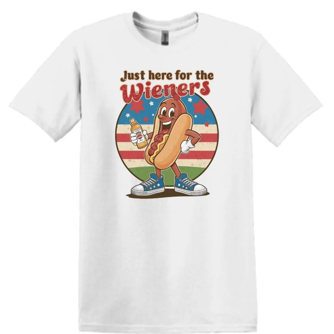 9b-I-m-Just-Here-for-the-Wieners-Patriotic-Hotdog-T-Shirt_1